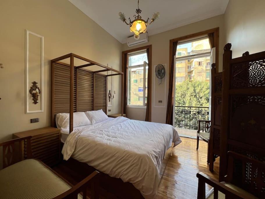 Authentic 3br In Downtown, Appartamento *