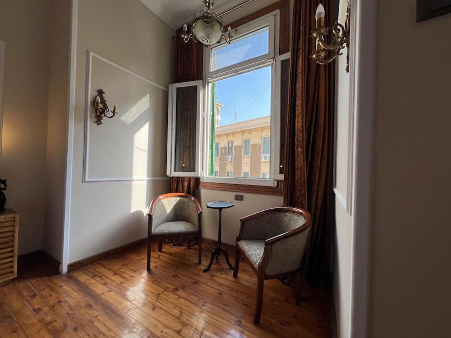 Authentic 3br In Downtown, Appartamento