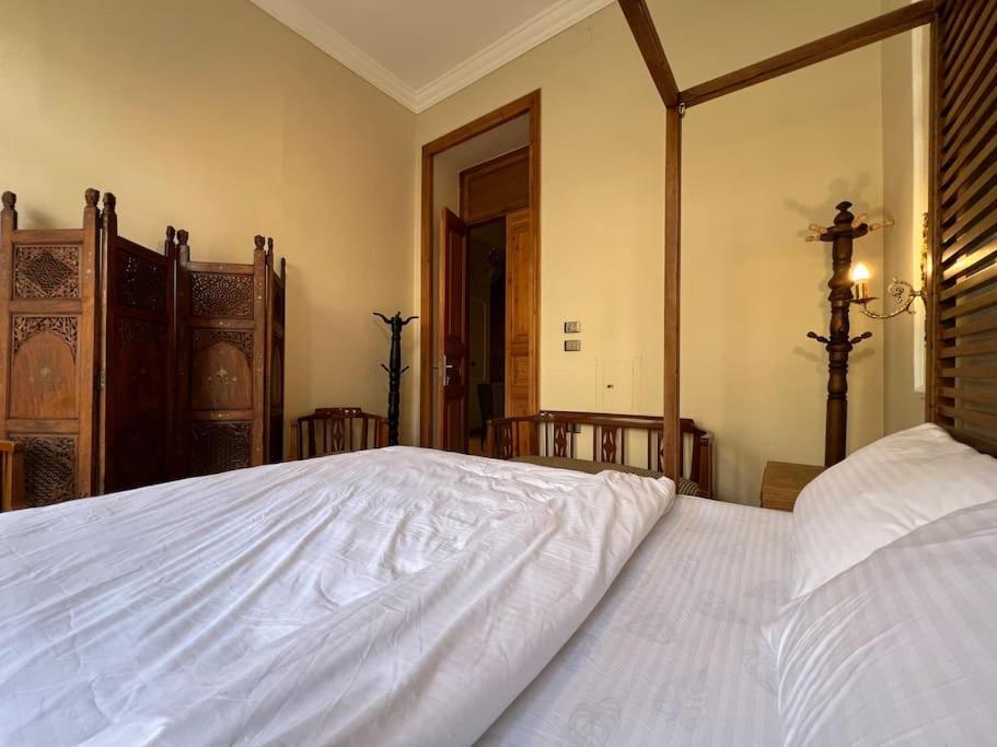 Authentic 3br In Downtown, Appartamento
